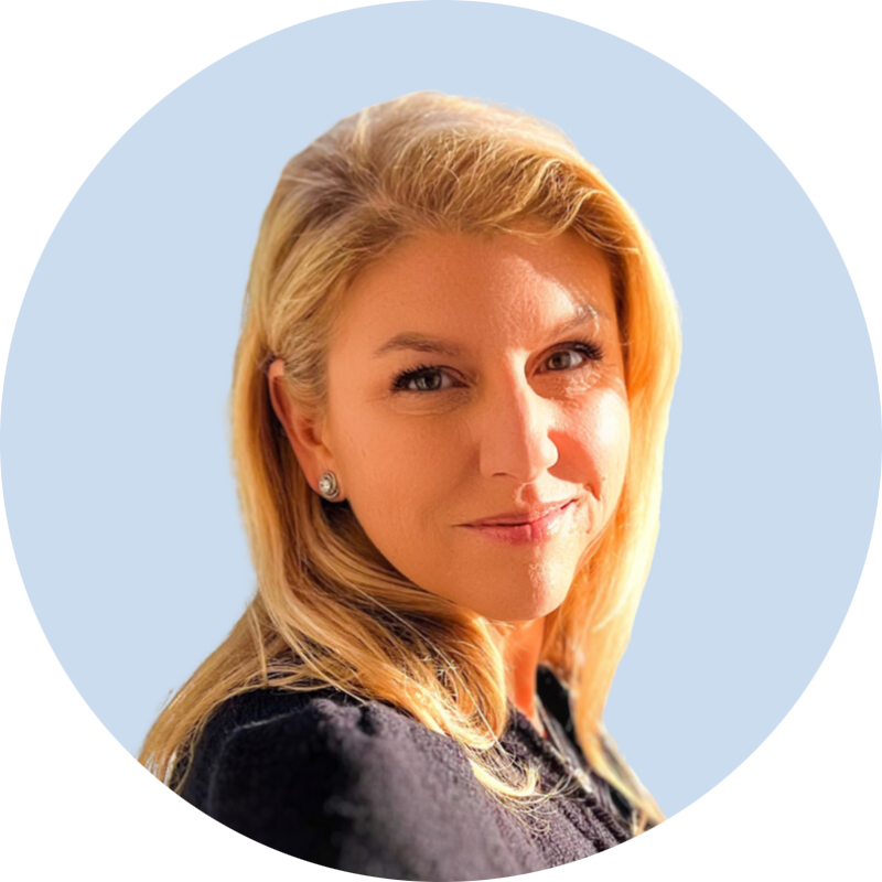 Go to the profile of Natalia Suarez