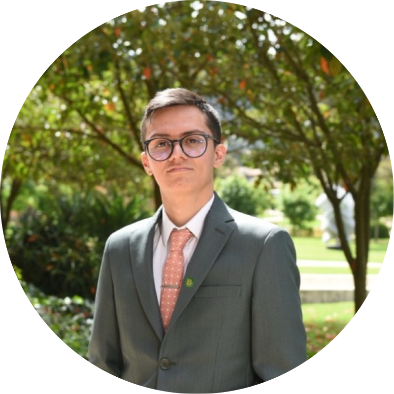 Go to the profile of Juan